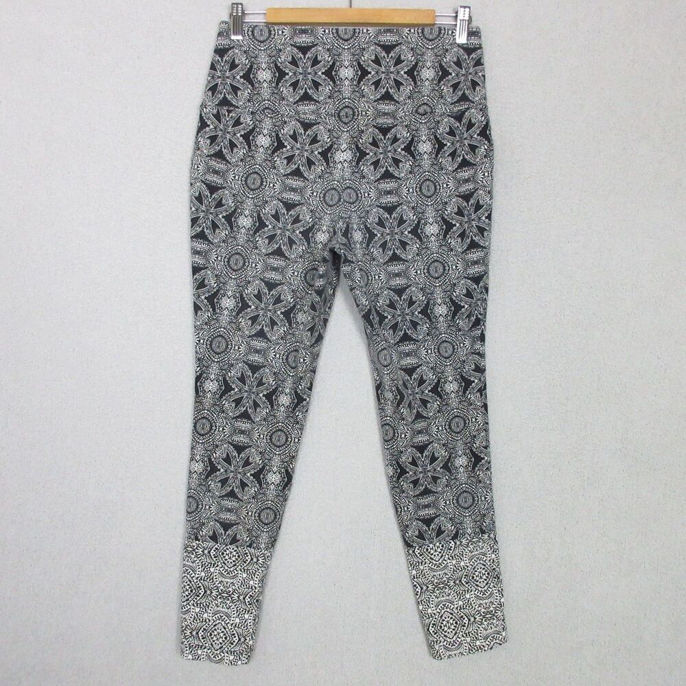 Chicos Zenergy Leggings Womens 1 US 8/10 Black White Medallion Print Stretch - Picture 2 of 10